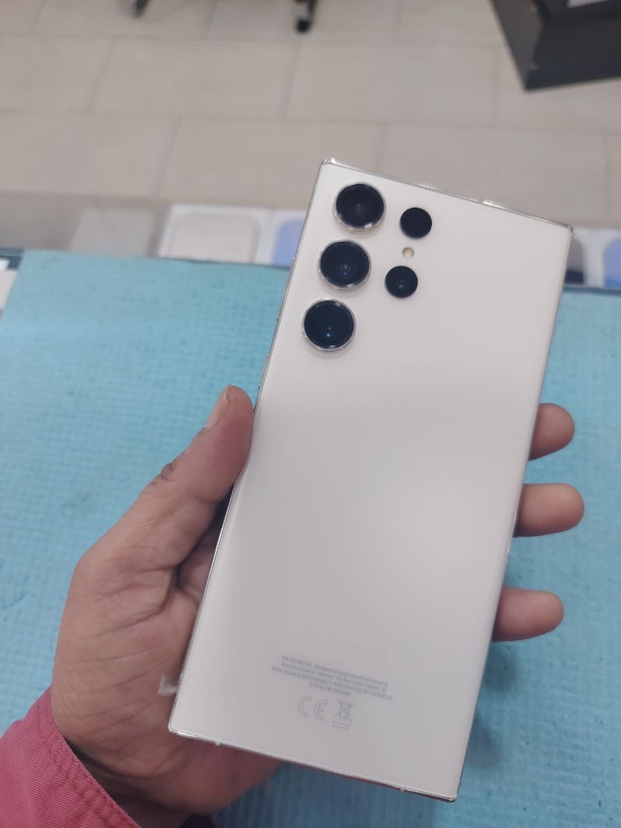 Galaxy S23 ultra 1tb cream color - Image 2