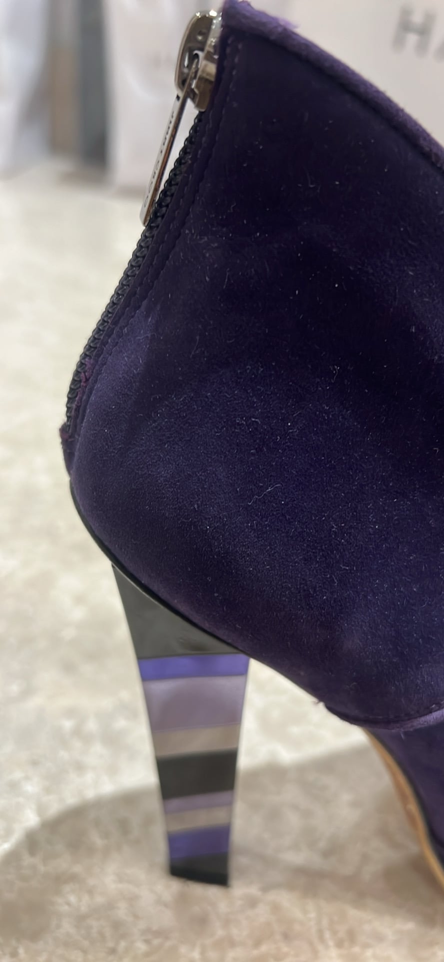 Stunning like new Aubergine/dark purple Jimmy Choo shoes in size 41 (fits 39 - 40) - Image 3