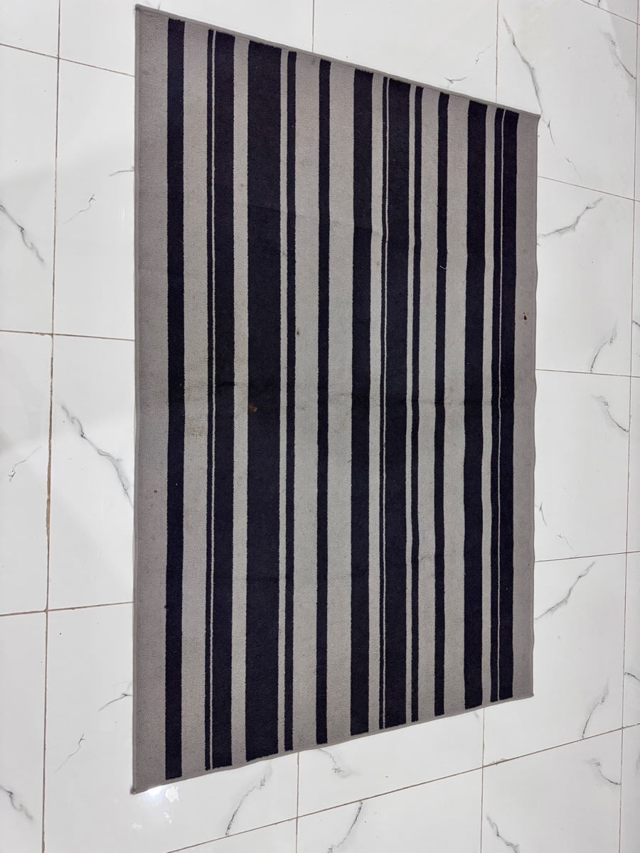 Ikea Ibsted rug 180*120 - Image 2