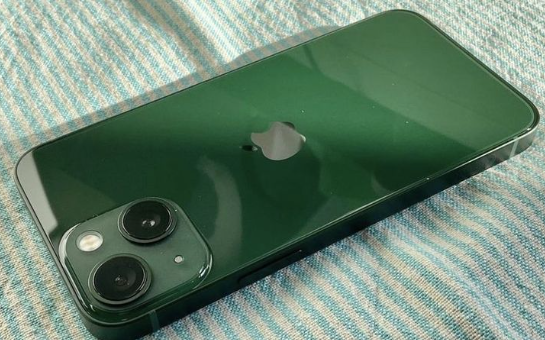 Iphone 13 512GB green 100 % battery 1450 Qr - Image 1