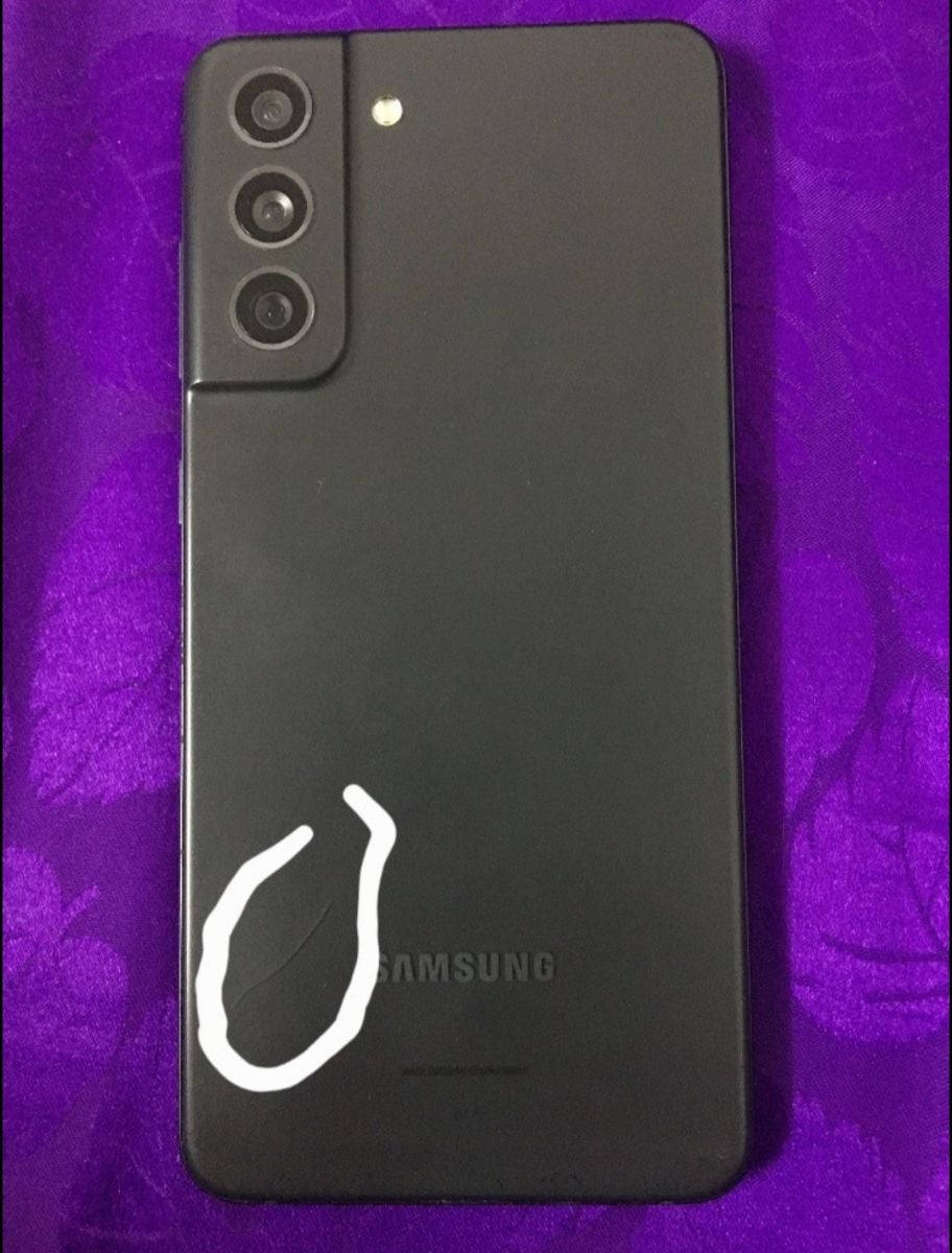 Samsung Galaxy S21 FE 5G - Image 2