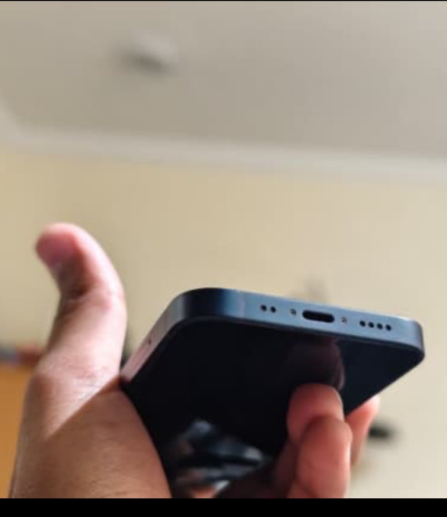 iPhone 13 mini - Image 2
