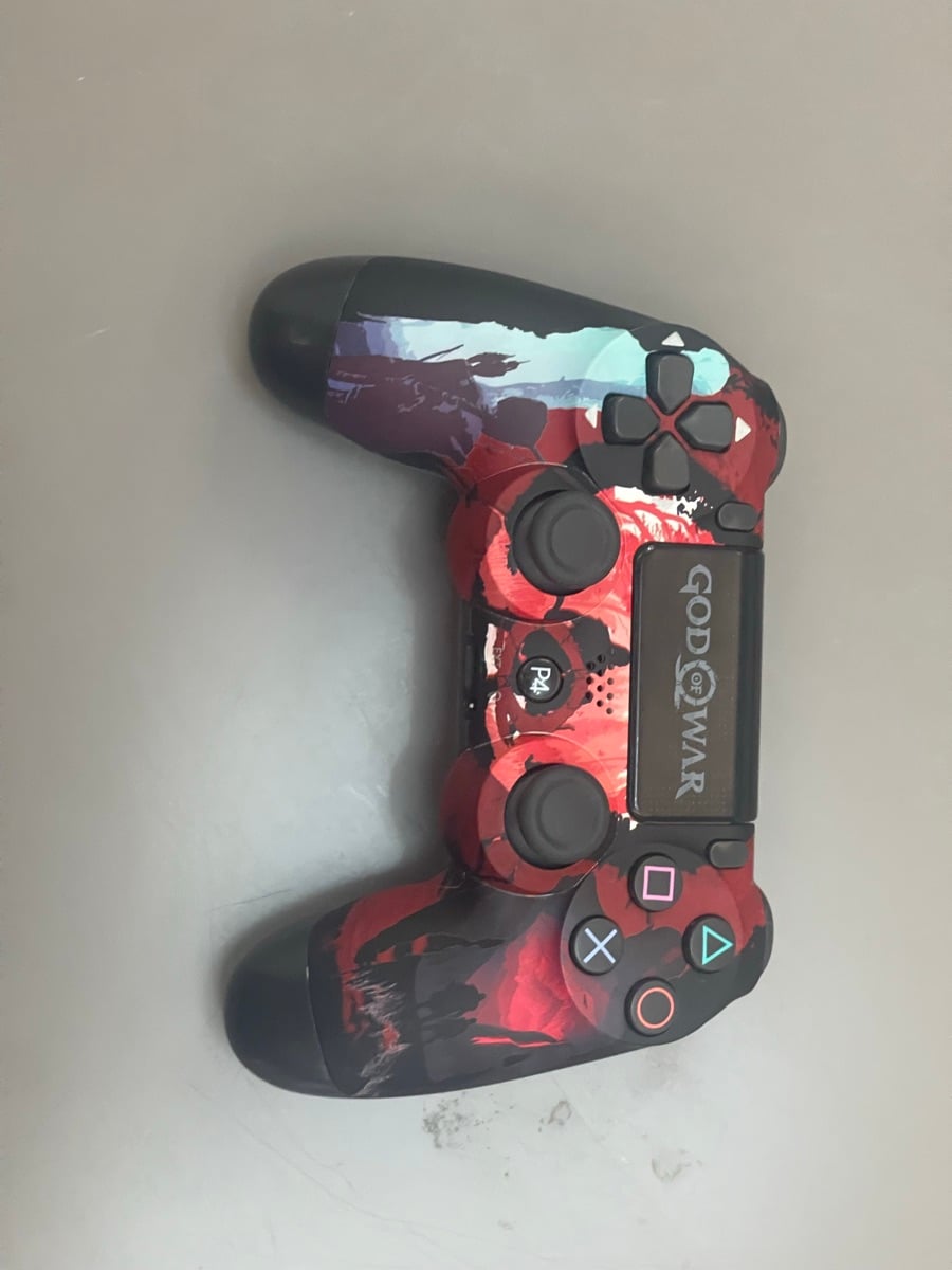 PS4-very less used- very excellent conditions - Image 2