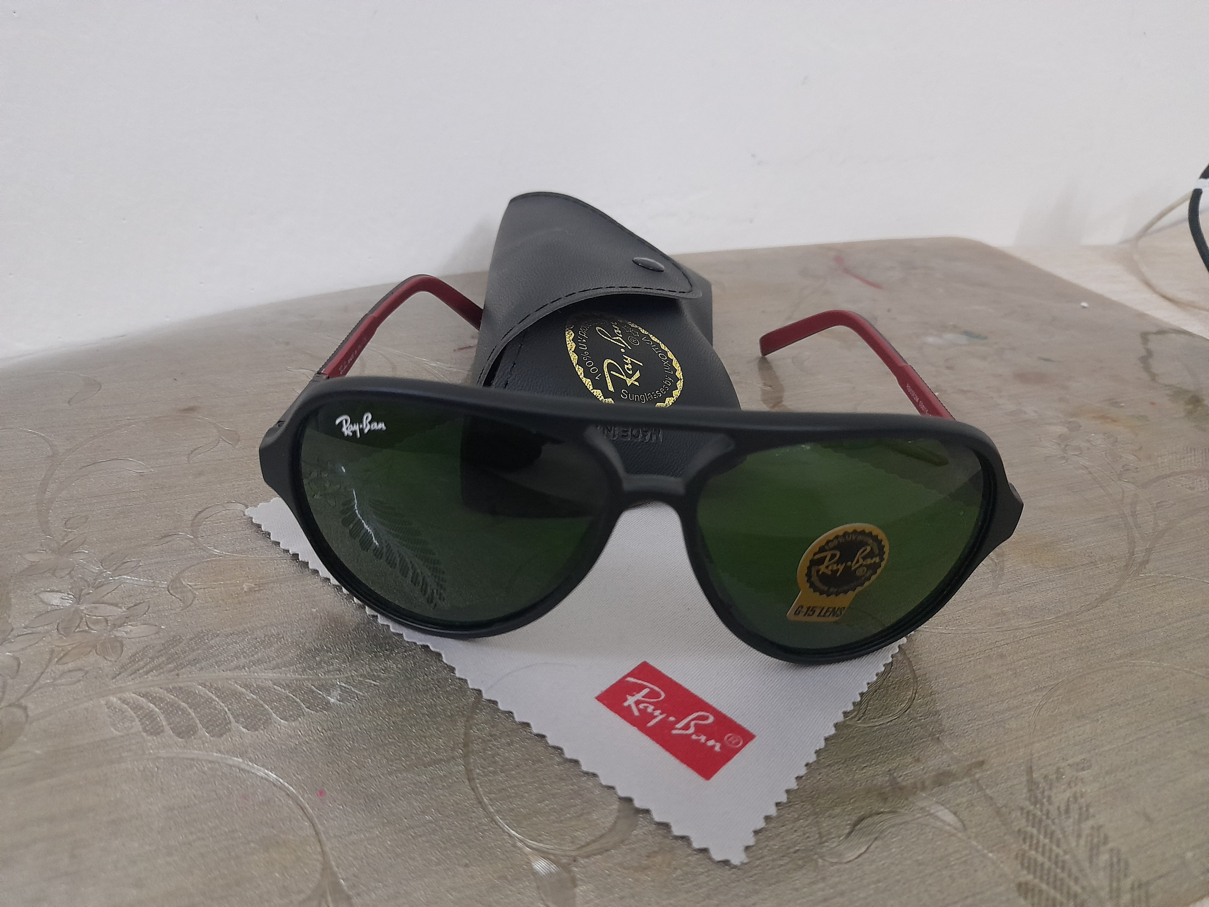 Ray ban High-Quality Sun Glasses  - Image 7