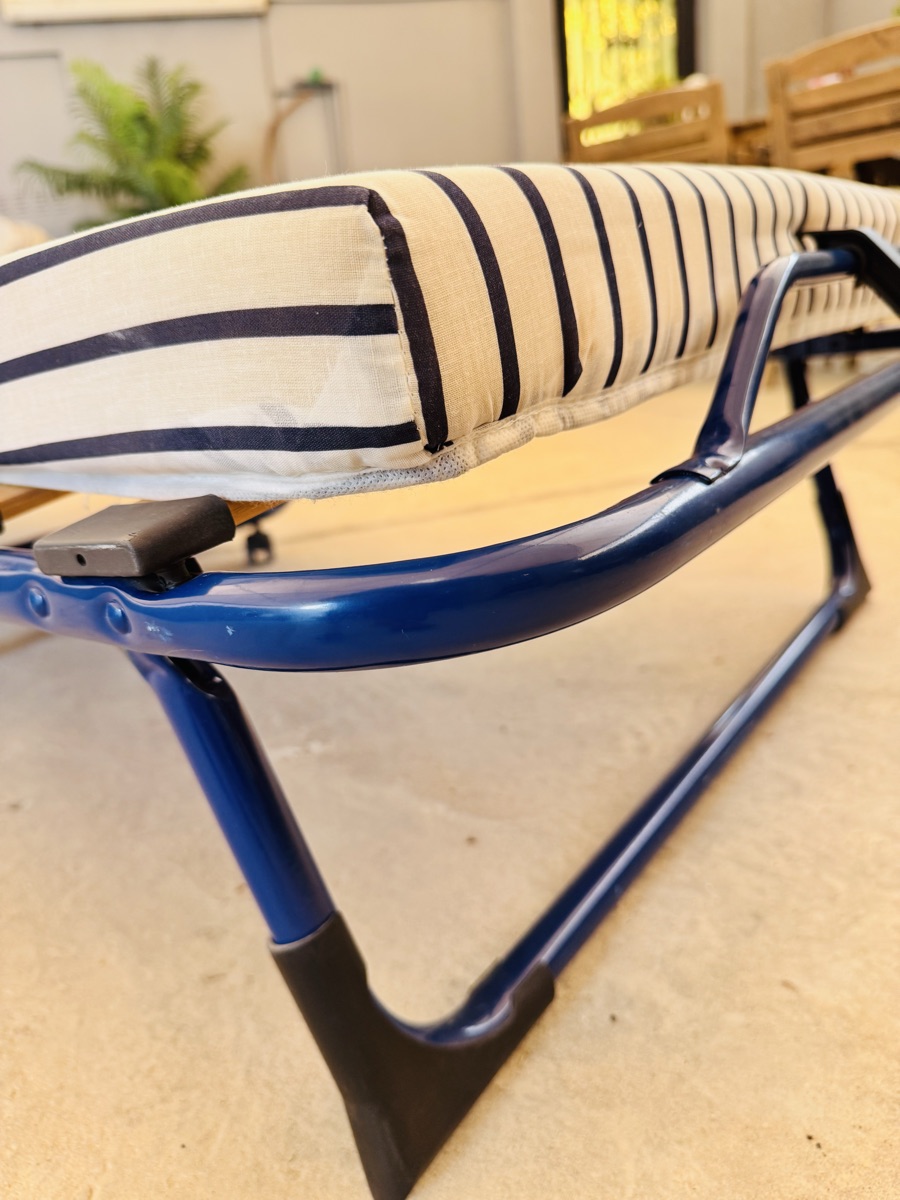Folding bed and mattress - Image 4