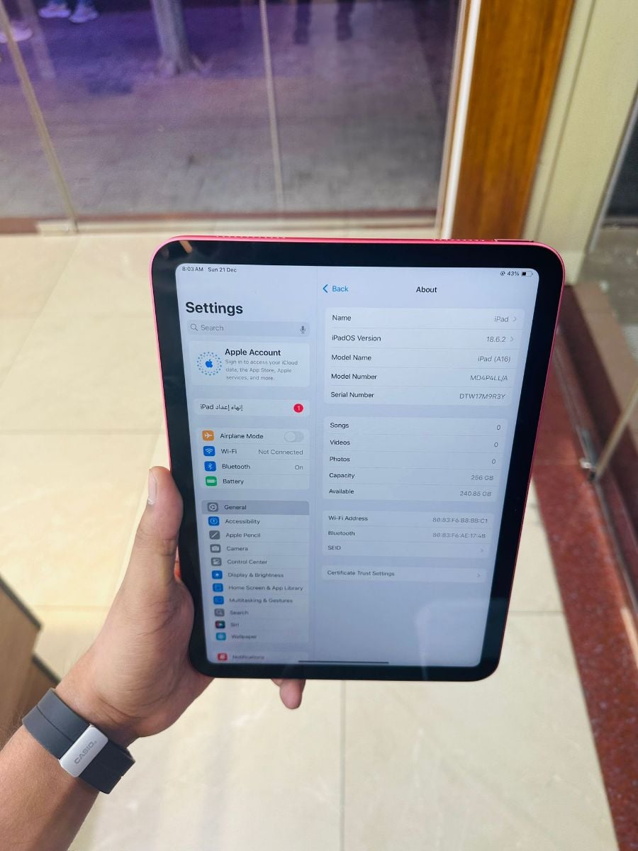 iPad A16 /11 
Storage 256gb - Image 3