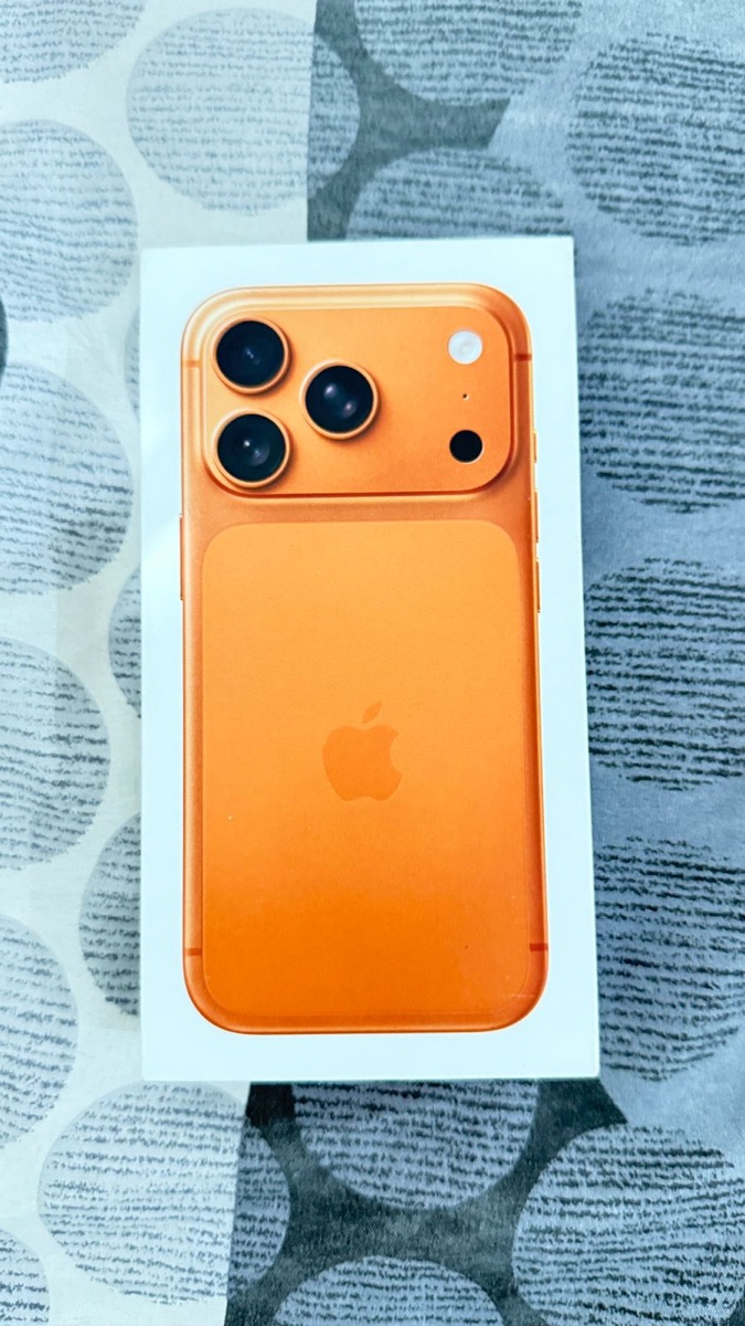 IPhone 17 Pro 256 gb Cosmic Orange Arabic - Image 1