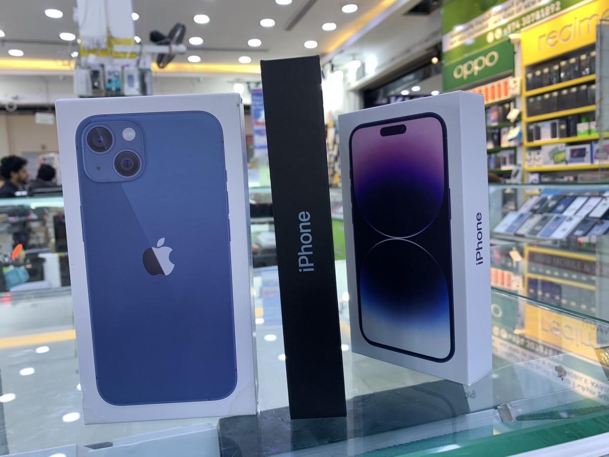 iPhone 13 Pro Max and iPhone 14 Pro Max - Image 2