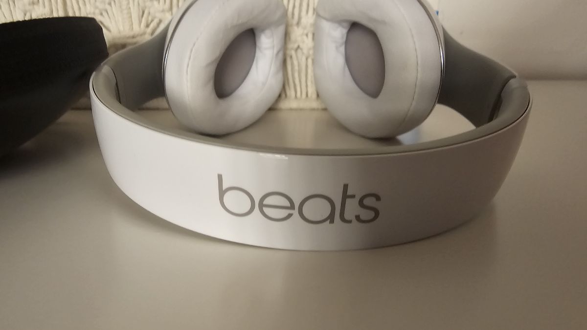 Beats Studio-3 By Dre very good condition( wired headphone) - Image 2
