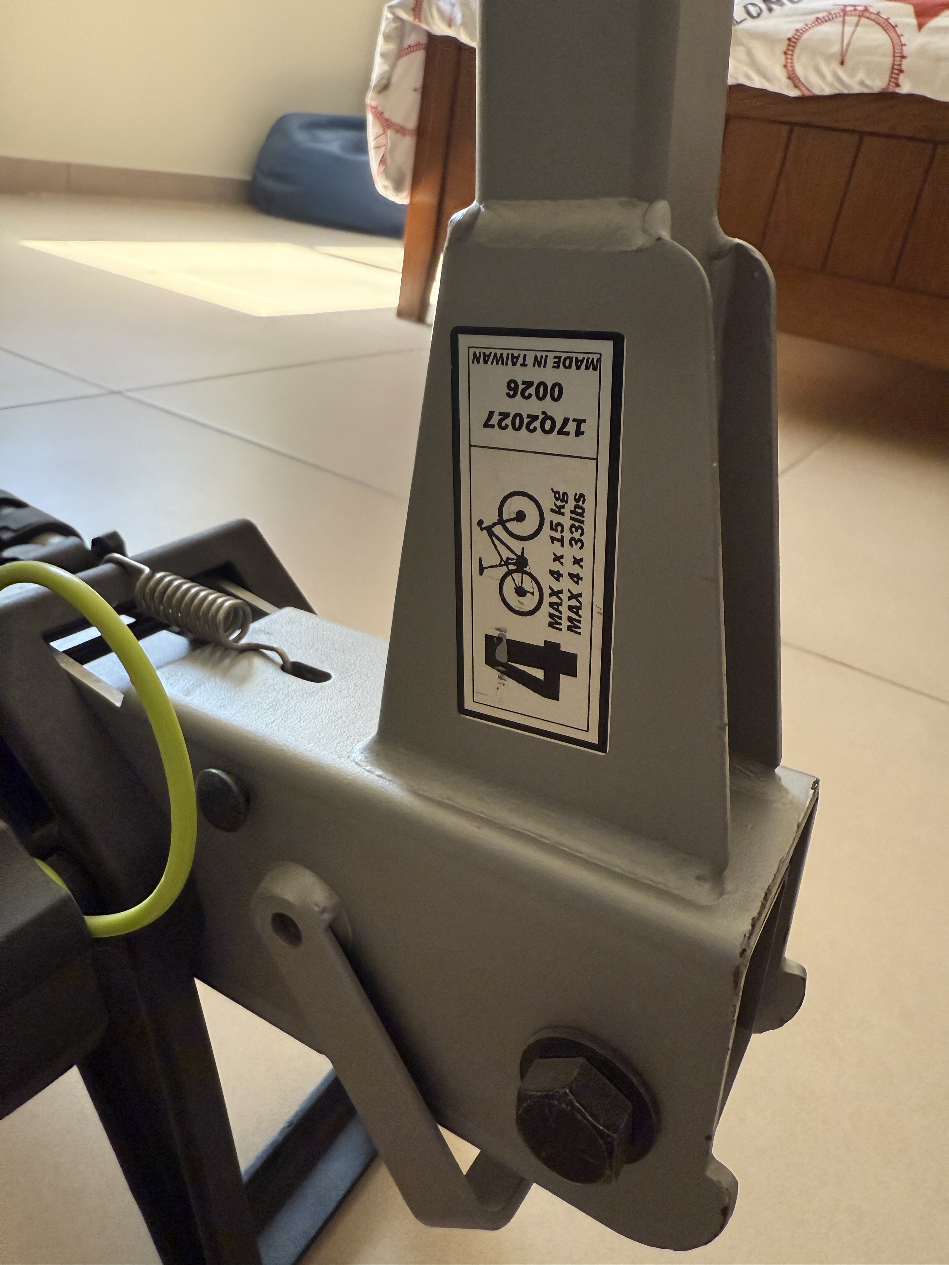 Buzz 4 Bike Car Rack  - Image 4