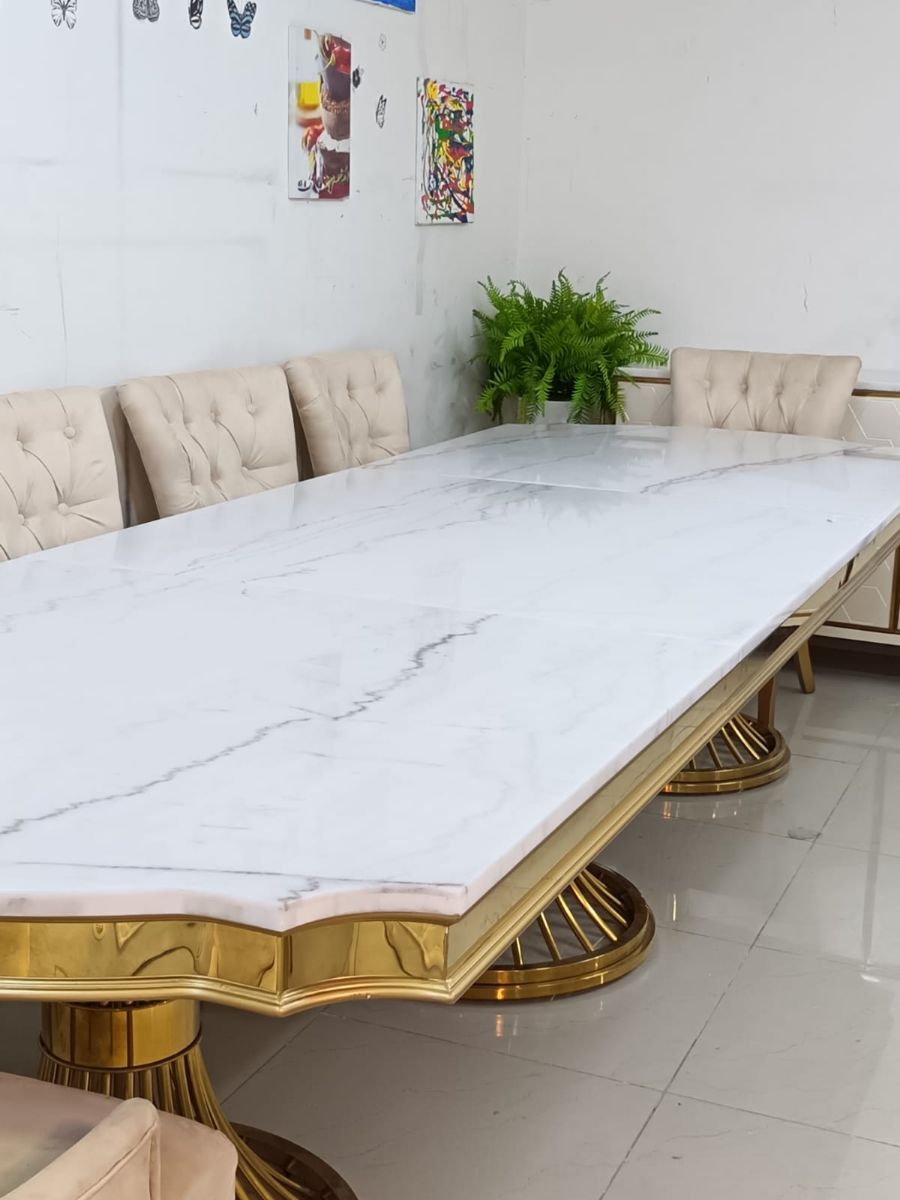 For Sale Midis Brand Daning Table Whit Bup 10 Chair Very Excellent Condition - Image 4