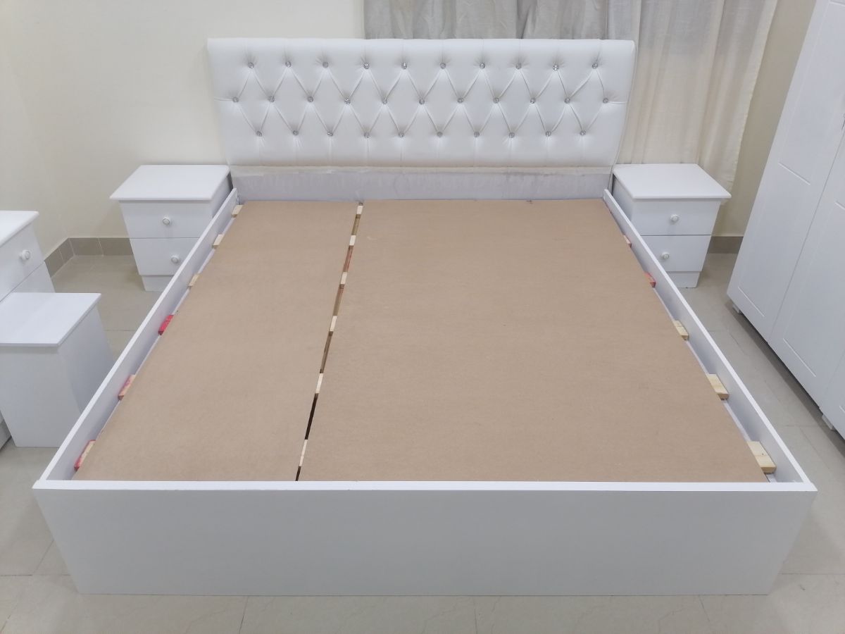 For sale full bed room set - Image 7