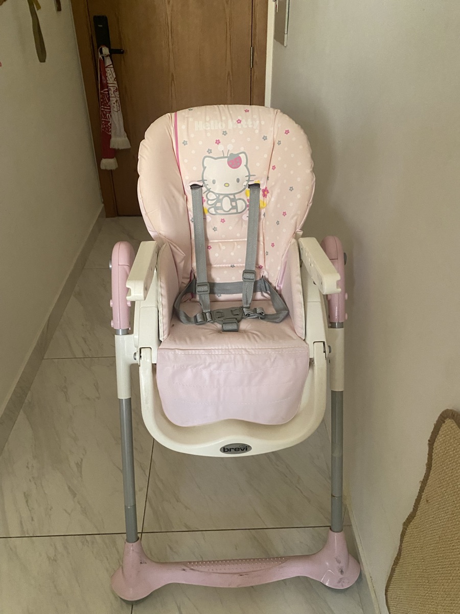 Hello Kitty High Chair for girl - Image 6