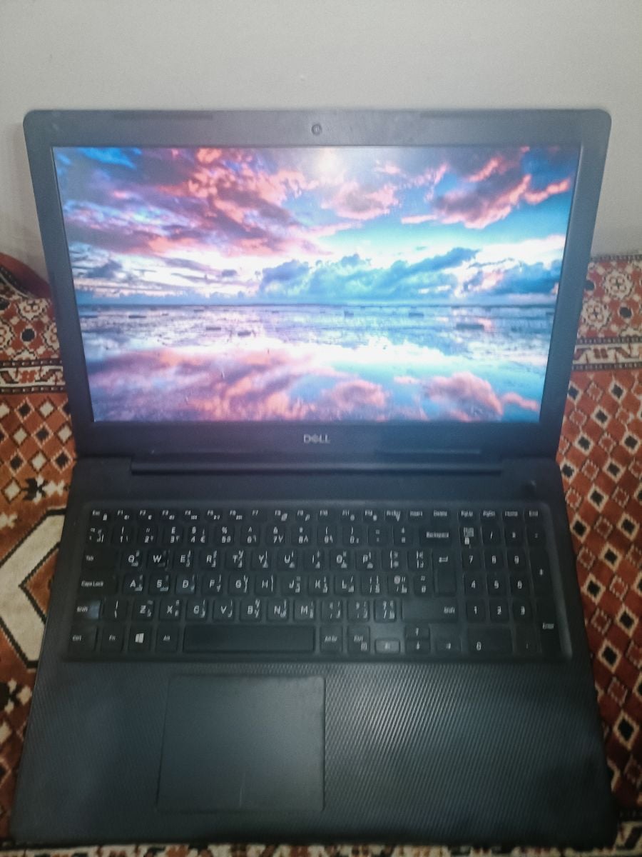 Dell Inc. Inspiron 3581

( FOR SALE) - Image 2