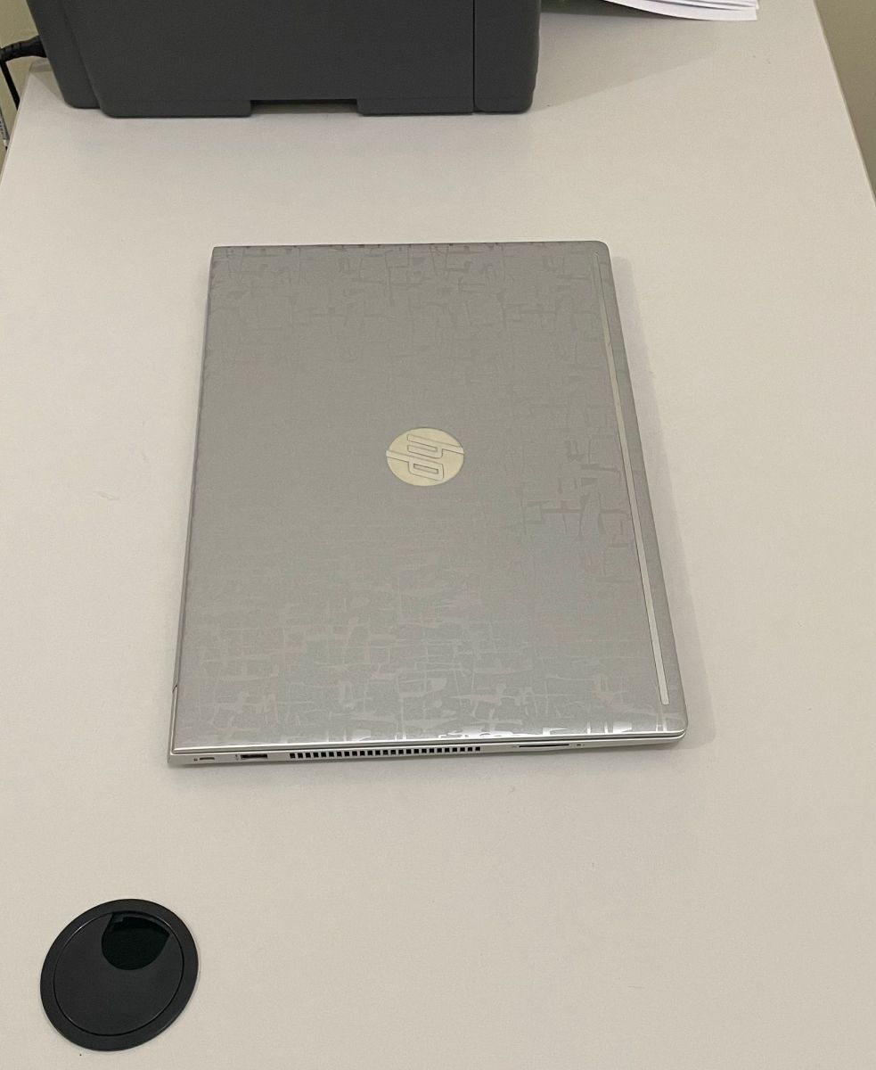 Laptop - Image 6