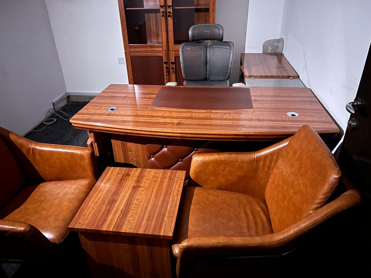 Used office furniture for sell 33049900 - Image 9