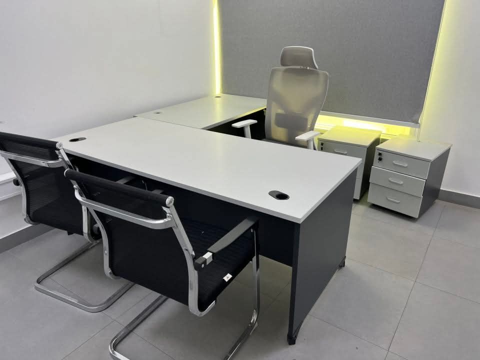 Used office desk and chair buy sell in qatar - Image 12