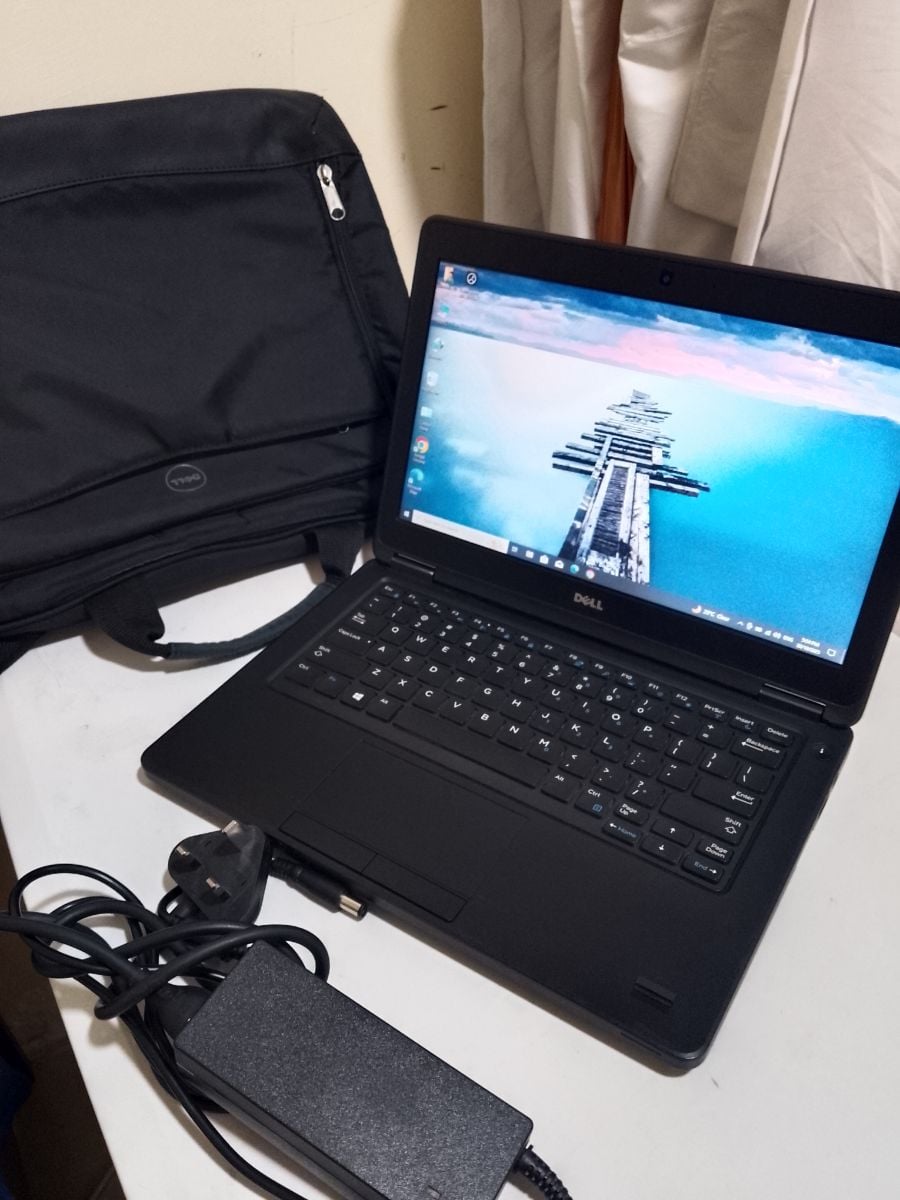 Dell laptop i5 - Image 1
