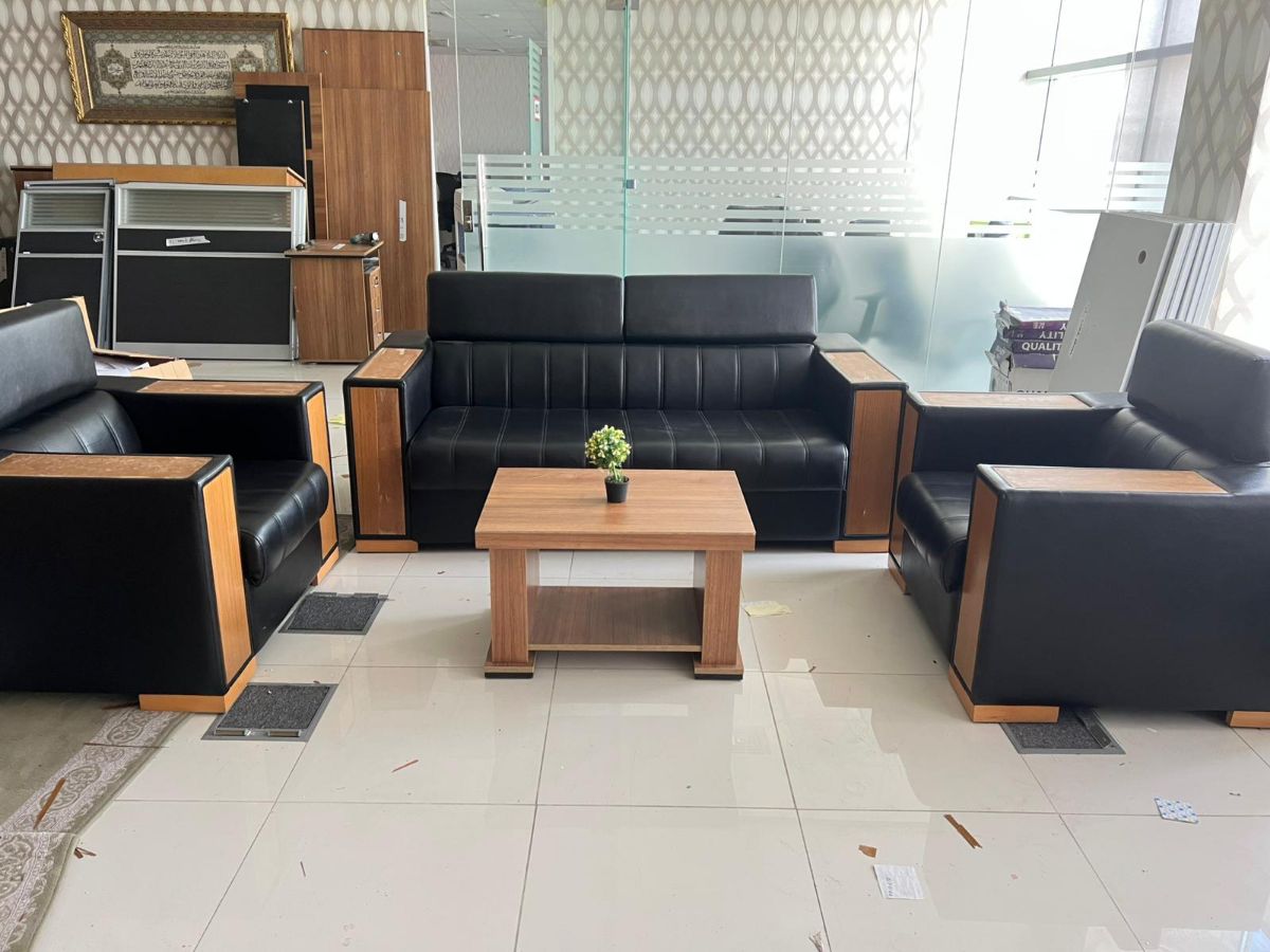 Used office desk study table metting table reception workstation sofa buy sell 33270617 - Image 2