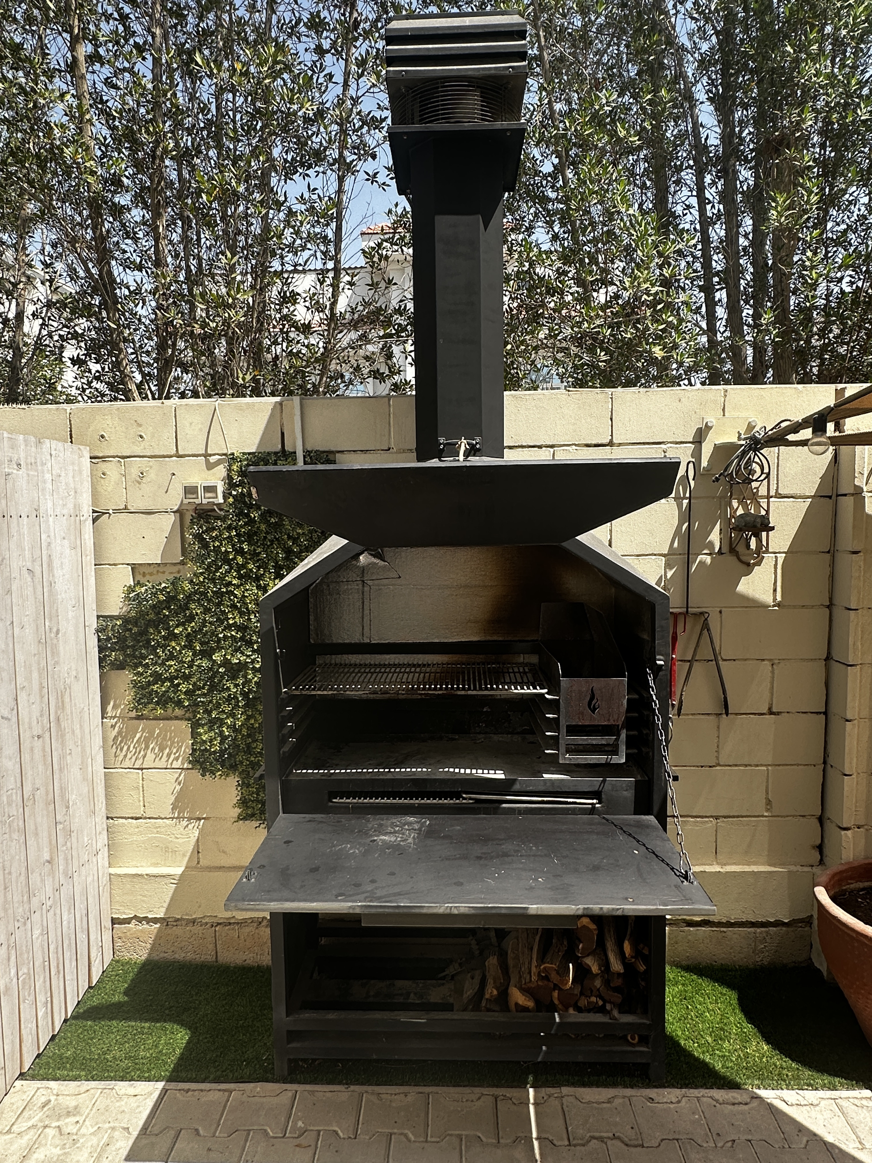 Self Standing Braai (BBQ) - Image 3