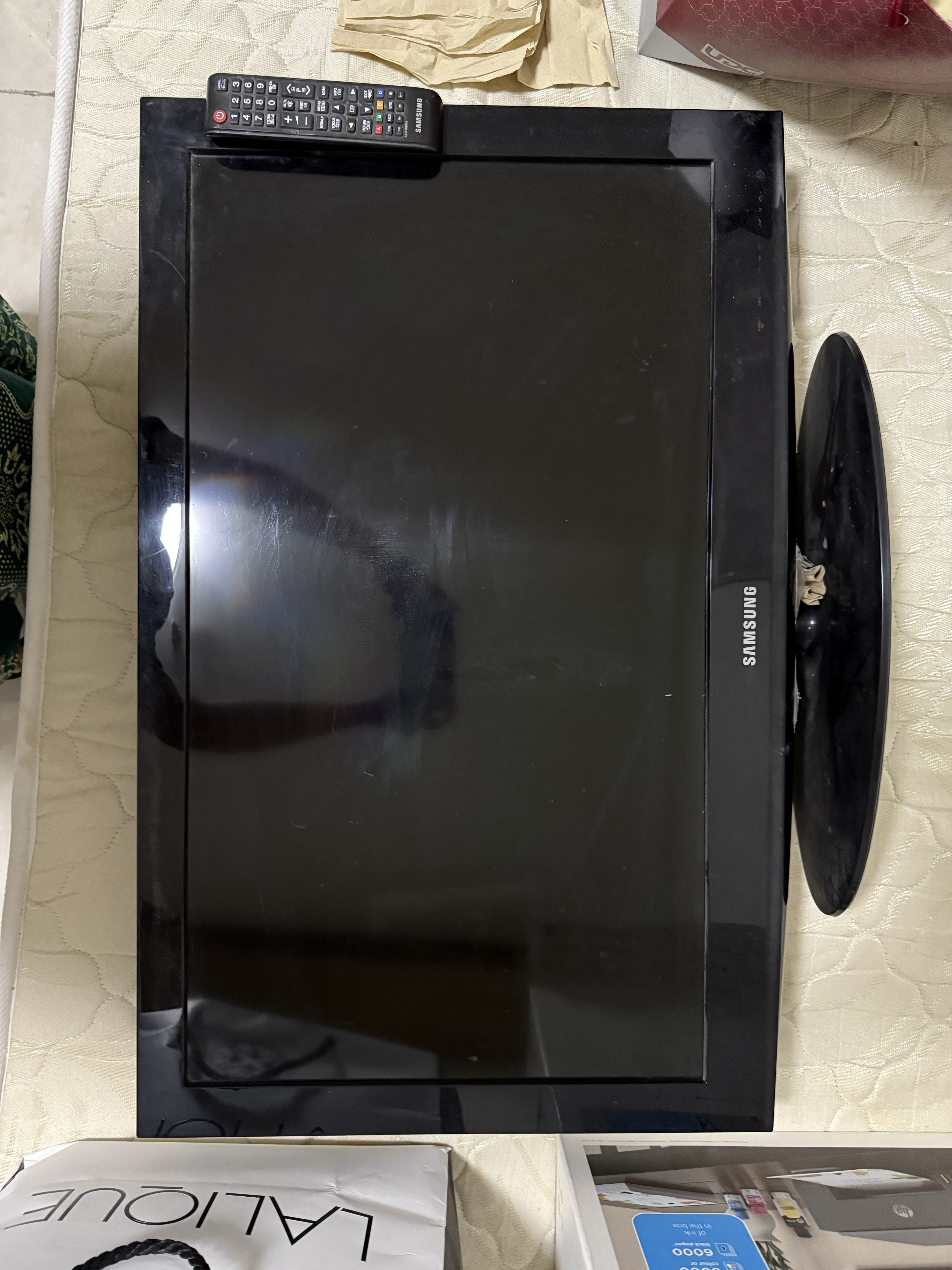 Samsung- LCD - Image 1