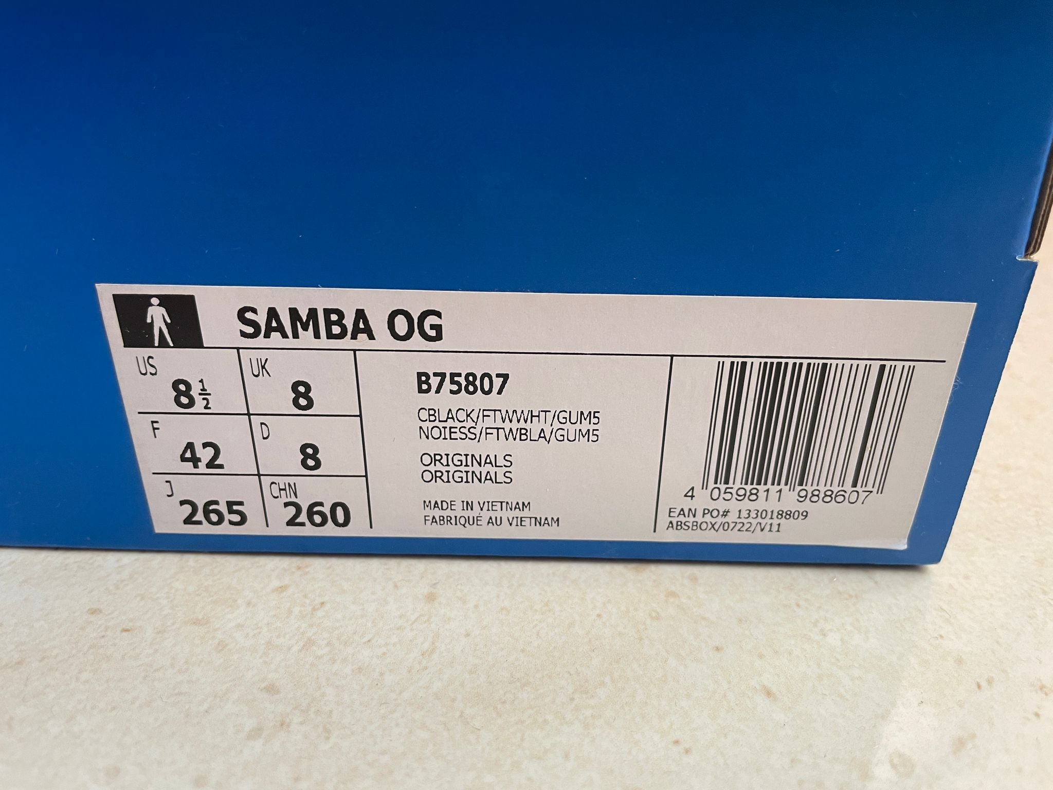 Brand New Adidas Samba EU 42 (Qar 350) - Image 4