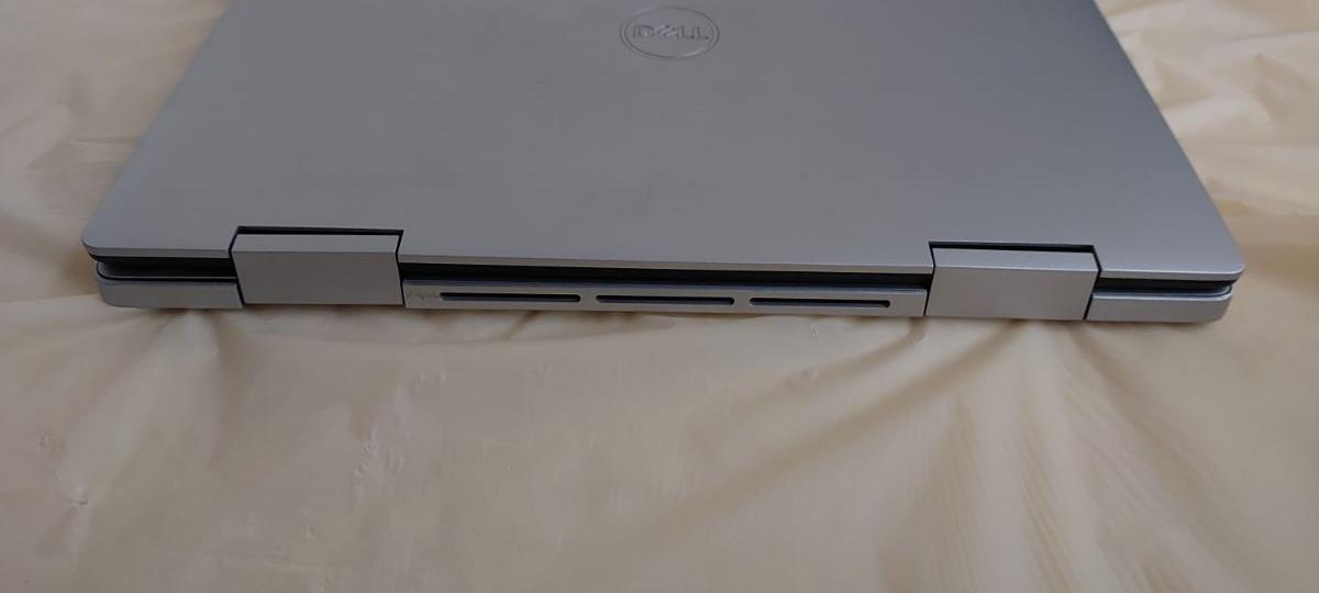 Dell Laptop - Image 8