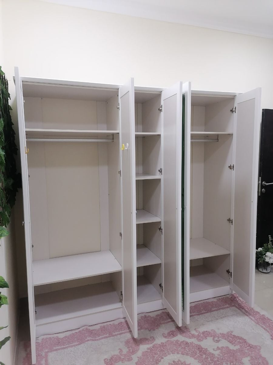 For sale home centre 5 doors cabinet - Image 3