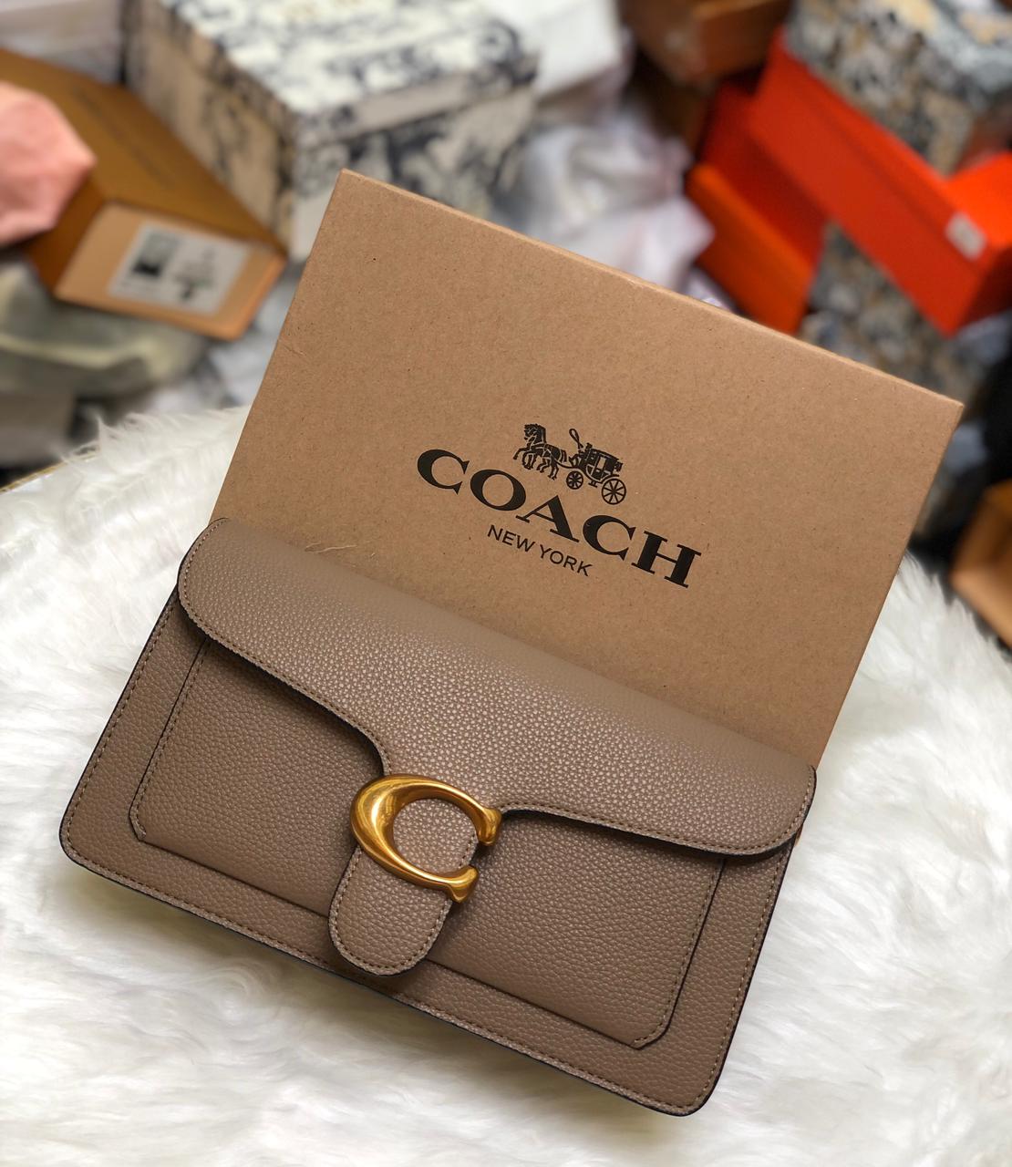 premium quality chanel ladies bag - Image 4