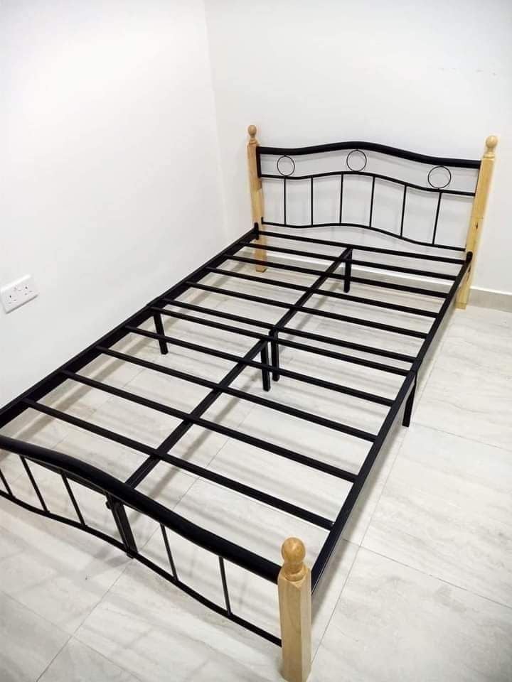 Bedroom - Image 9