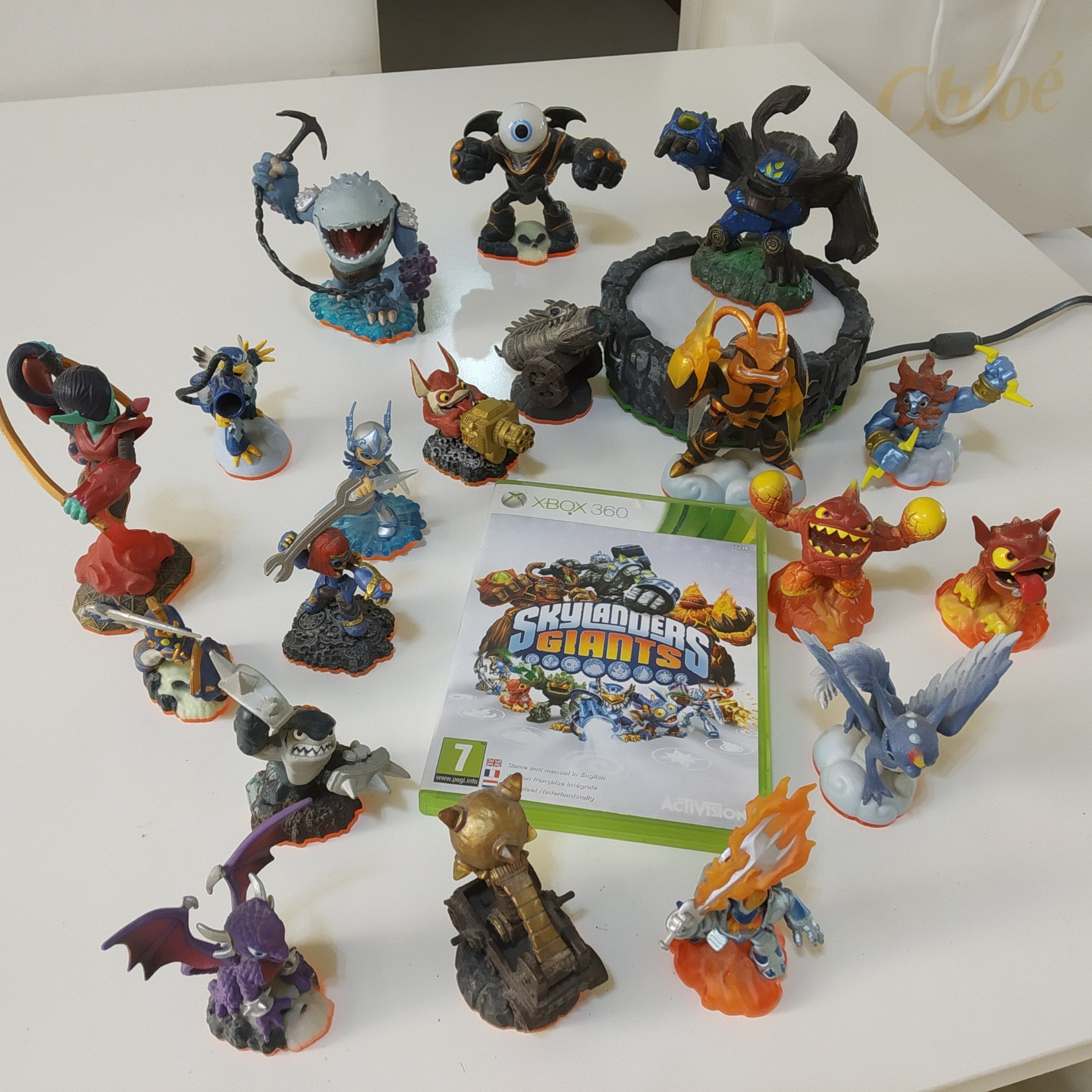 Skylanders Xbox Game, Portal of Power and Figurines - Image 1
