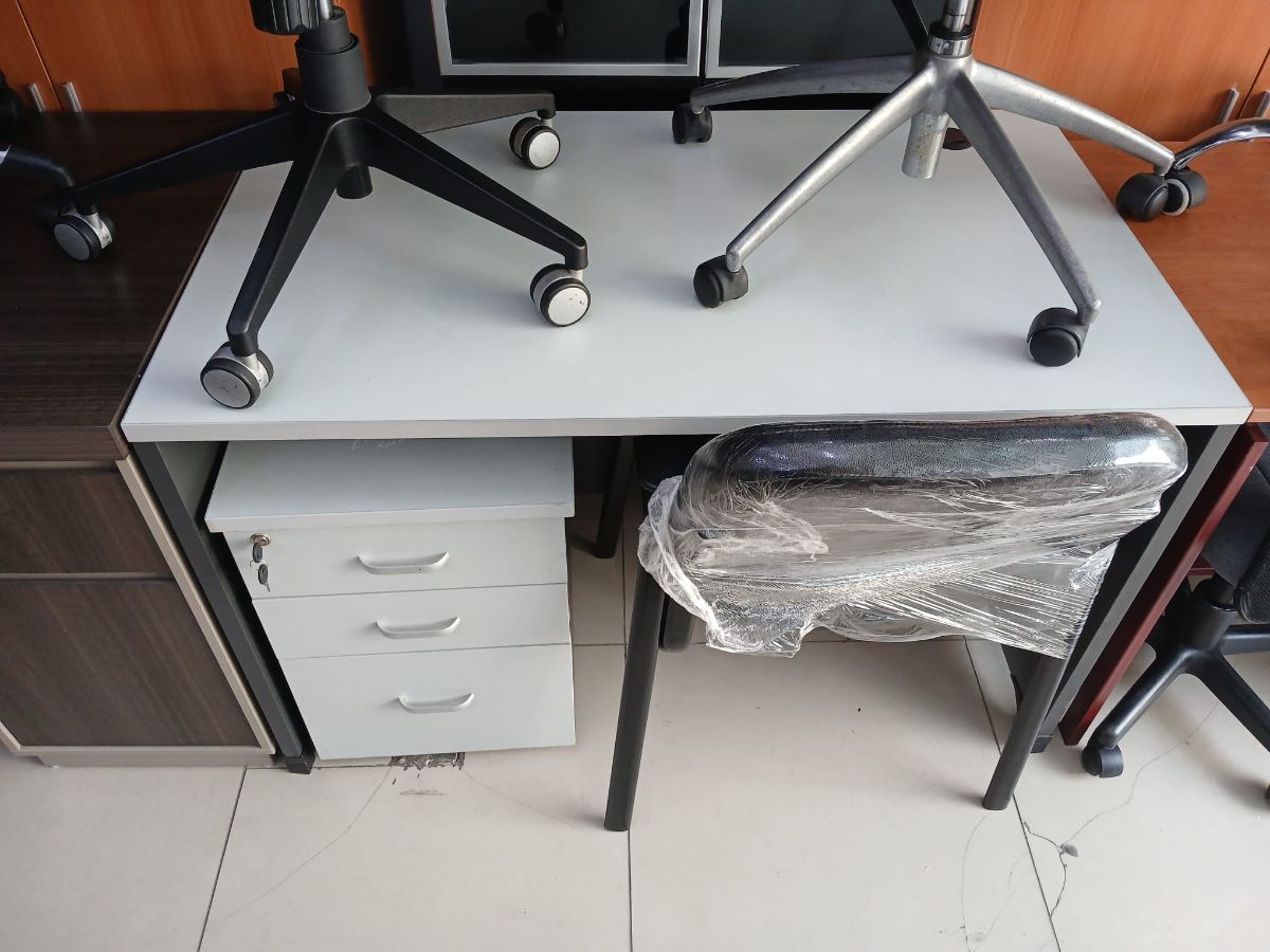 Used office furniture buy sell in qatar 55157083 - Image 16