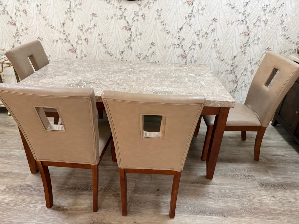 Dining table - Image 3