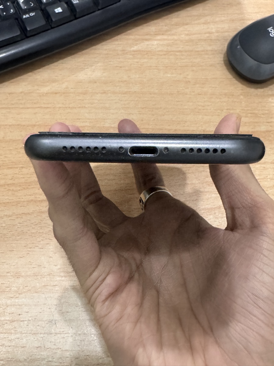 Iphone 11 / 128GB - Image 5