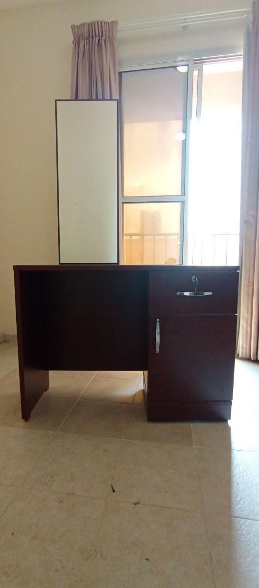 Qatar Airways furniture available - Image 4