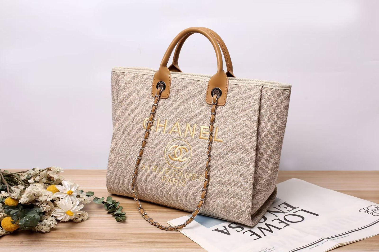 premium quality chanel ladies bag - Image 5