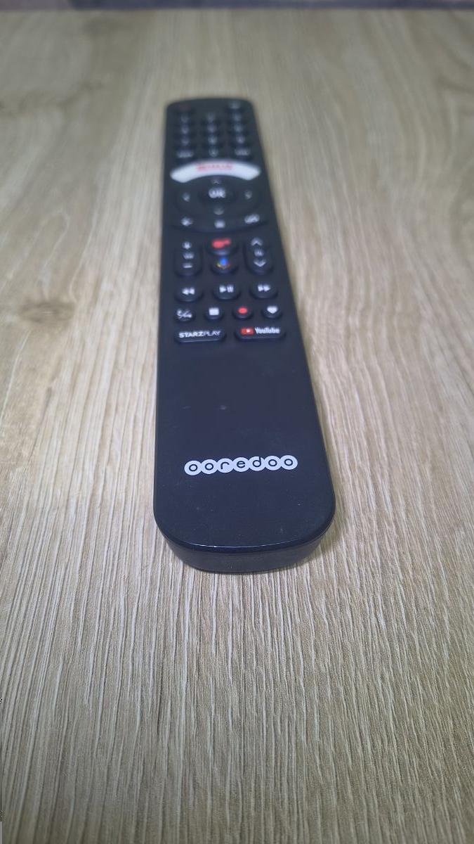 Ooredoo TV remote control. - Image 7