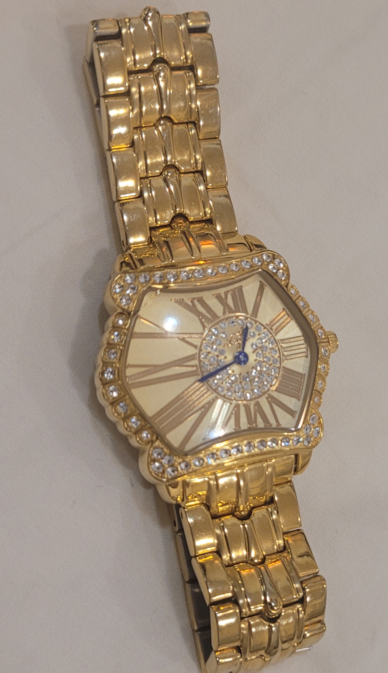 Lizer Royal watch for women  - Image 3