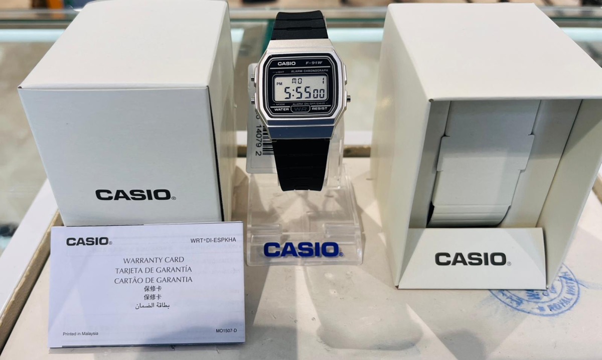 Brand new Casio watch with 1 year warranty - Image 3