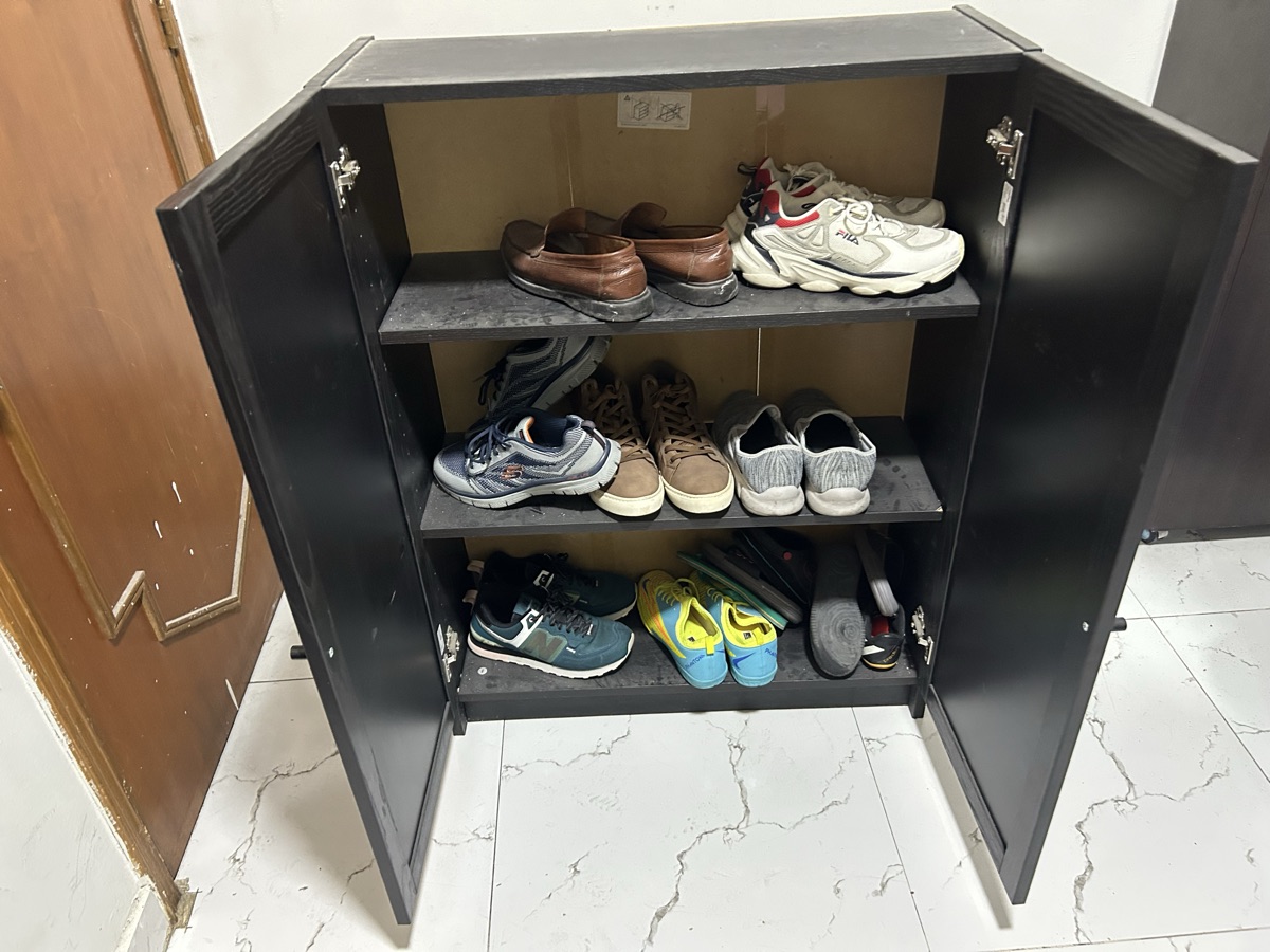 Shoes storage - Image 5