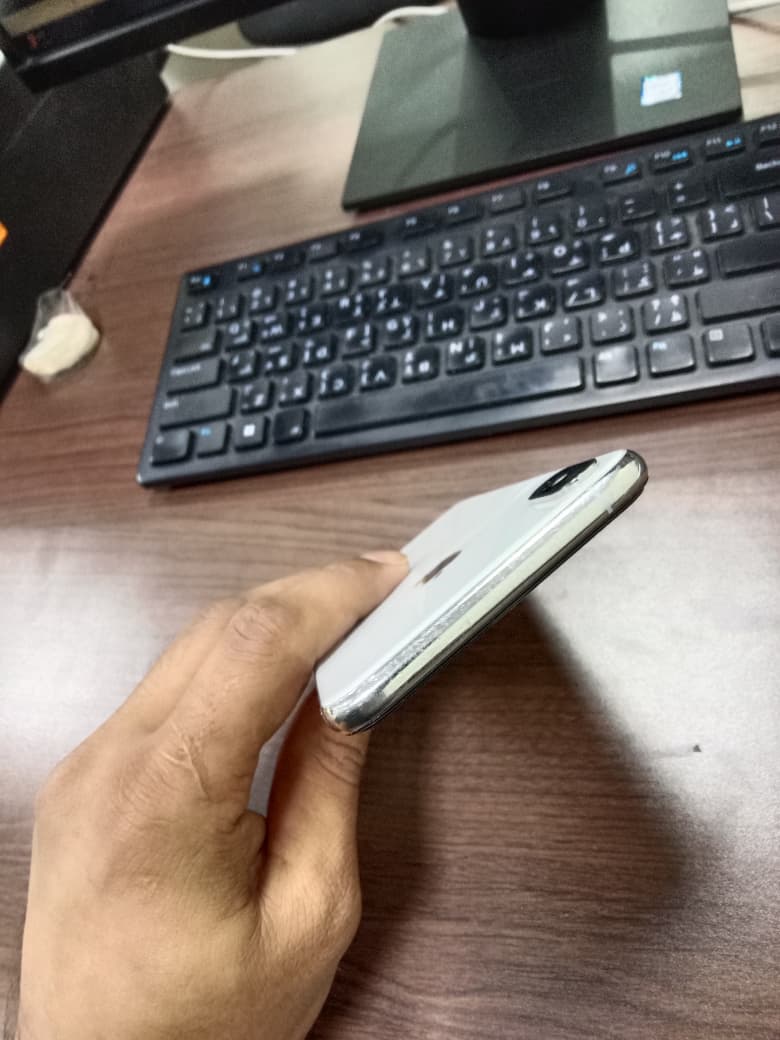 IPHONE XS MAX 256  - Image 8