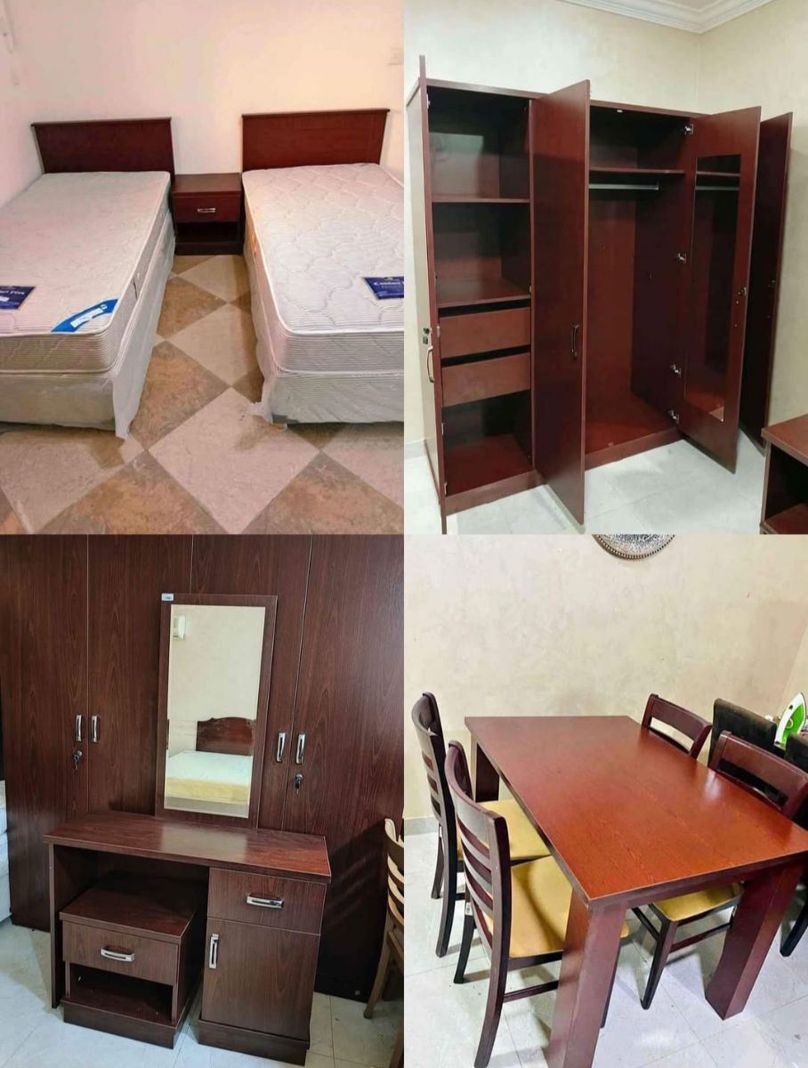 Qatar Airways furniture available - Image 11