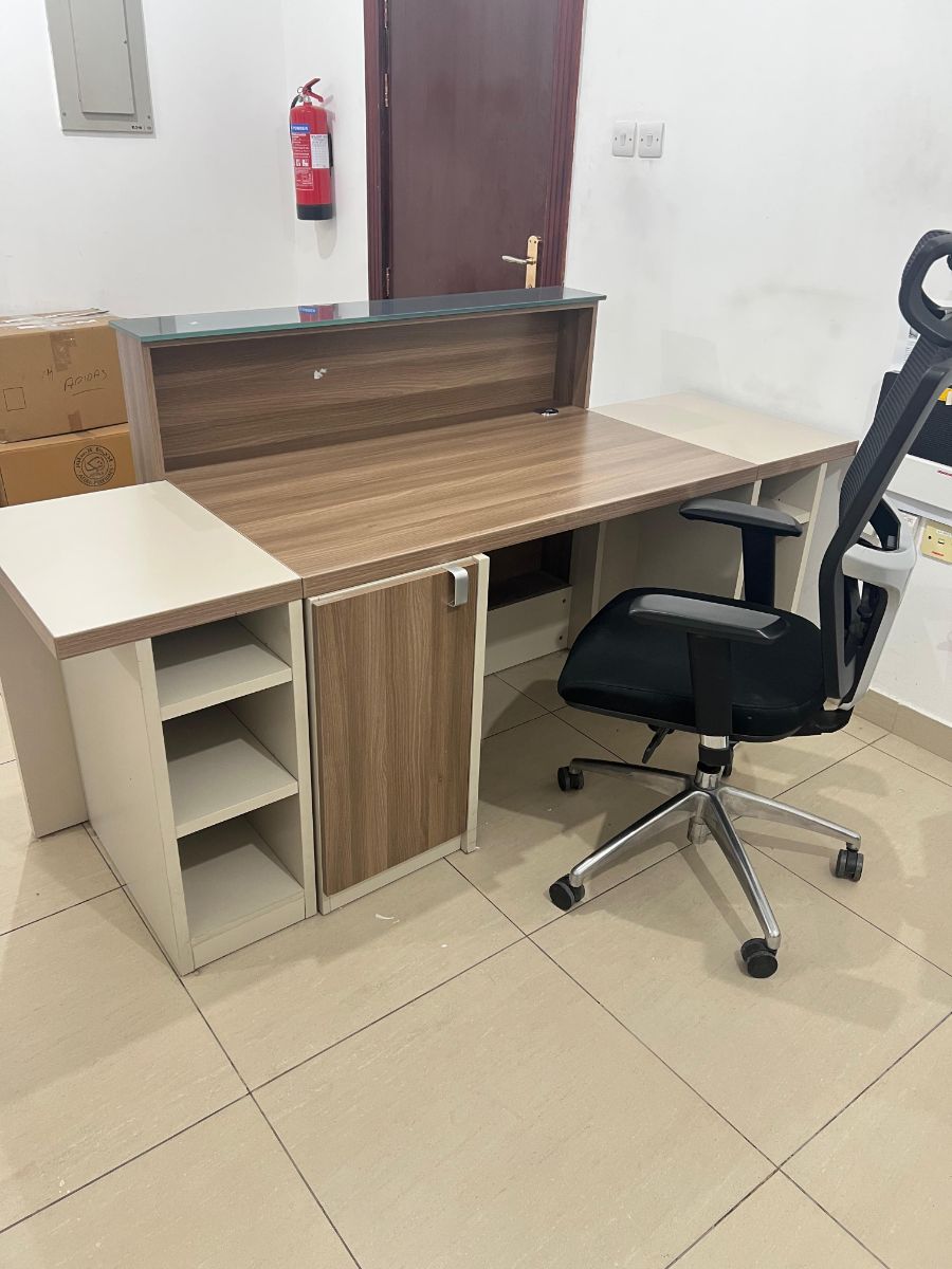 Used office desk study table metting table reception workstation sofa buy sell 33270617 - Image 11