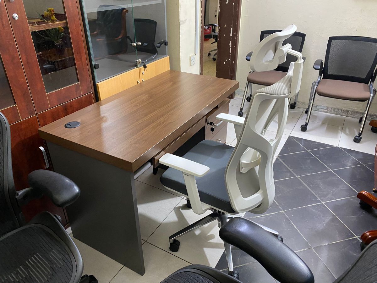 Used office furniture buy sell in Qatar 55157083 - Image 8