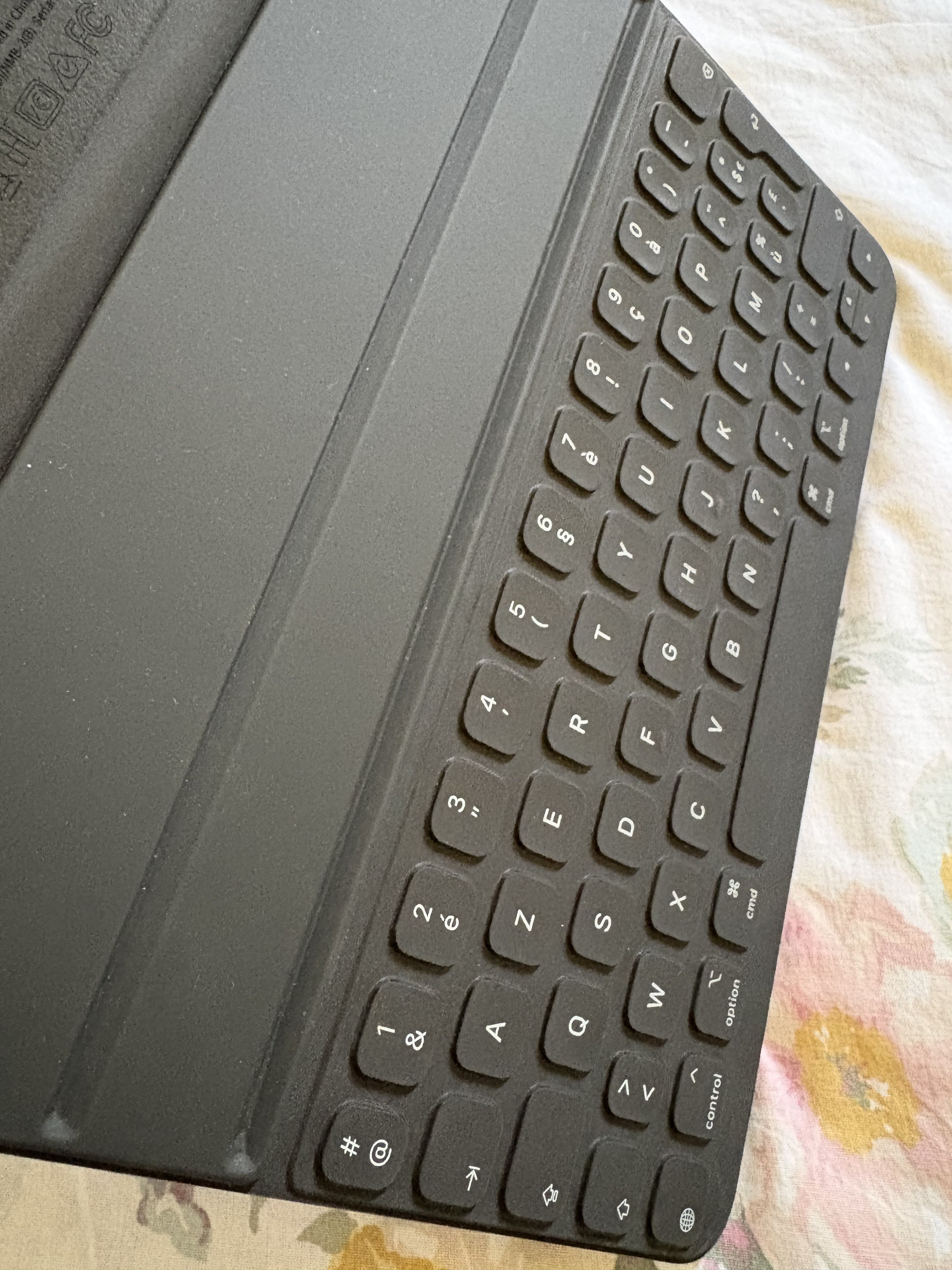 Apple Smart Keyboard Folio for iPad Pro (AZERTY) - Image 2