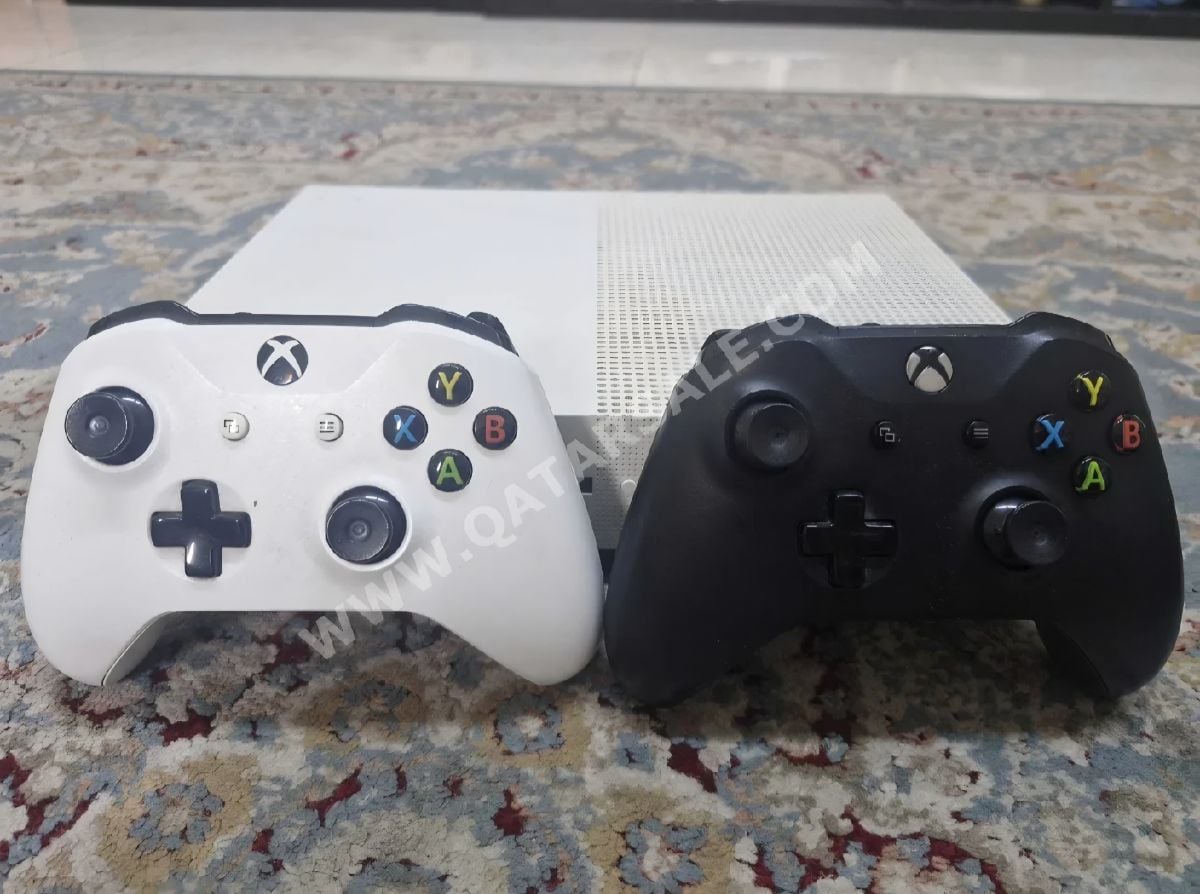 Xbox one S - Image 1