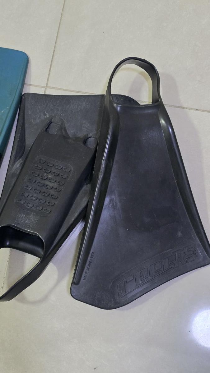 SPEEDO - Dual Lenses Mask, Snorkel and Fins Diving Set (SWIMMING & SCUBA) INCLUDING OTHER SCUBA SET AND FINS - Image 7