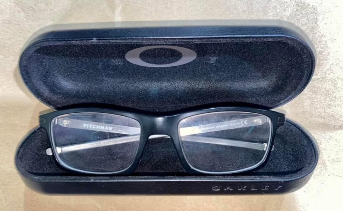 Original Oakley Pitchman - Image 6