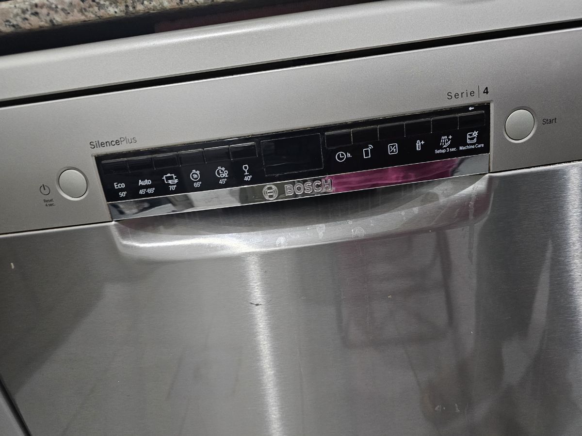 BOSCH dishwasher - Image 1