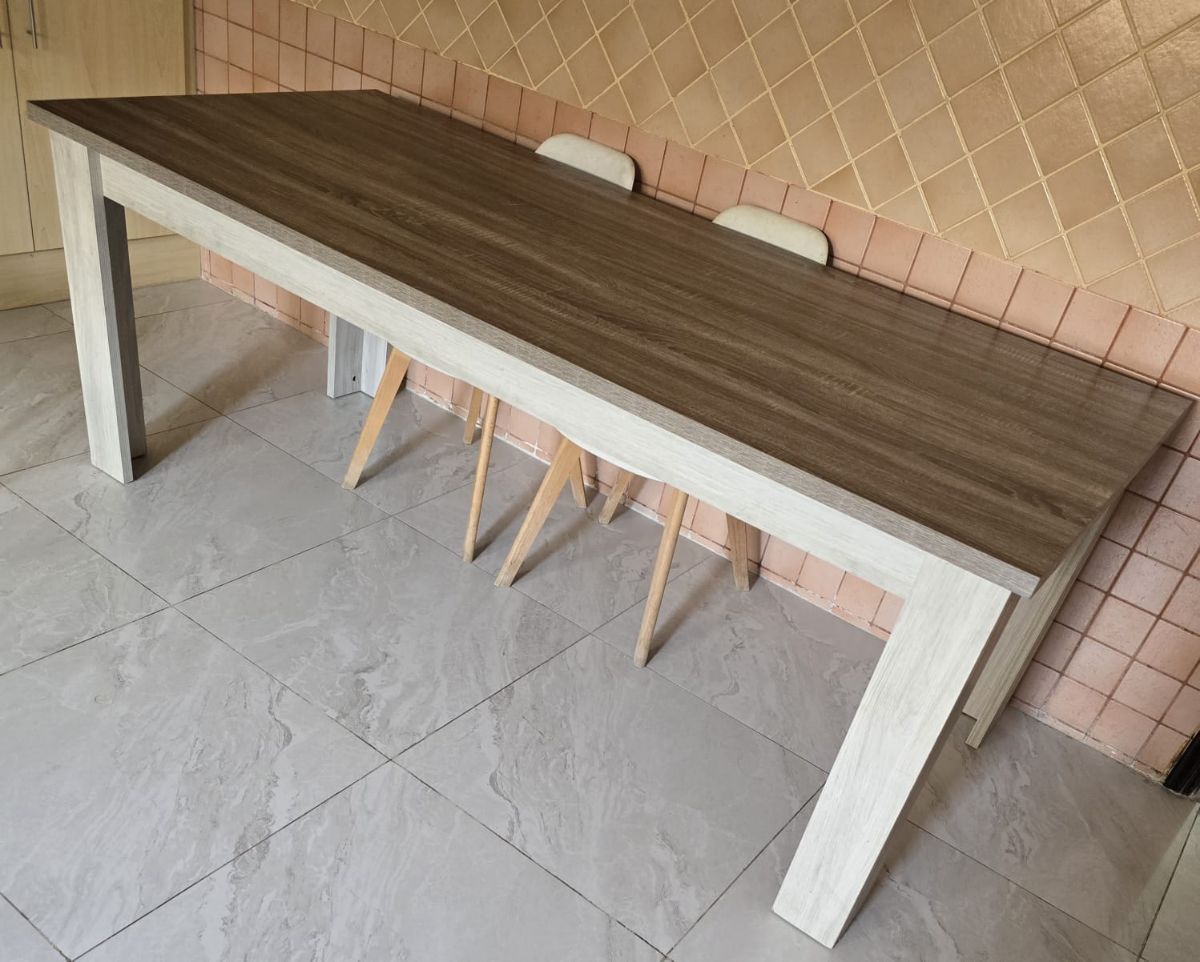 Dining table without chairs, Wardrobe, washing machine - Image 5